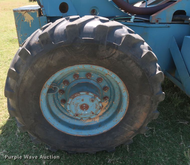 image for item KR9889 1999 Gradall 534D6-42  telehandler