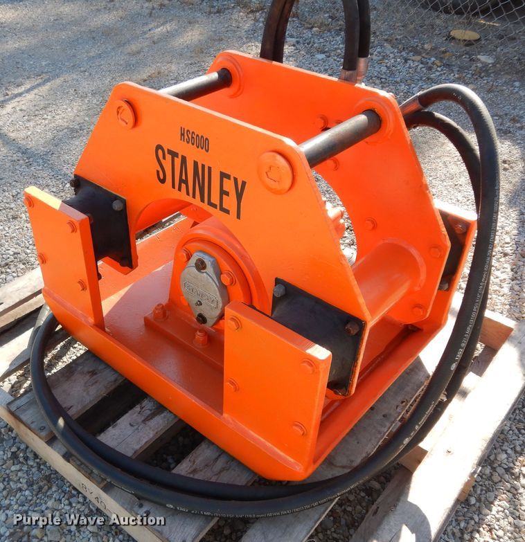 image for item KS9739 Stanley HS6000  plate compactor