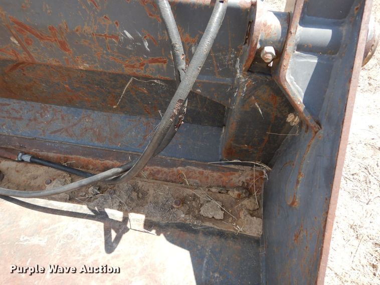 image for item KV9987 Paladin LAF0977-0022  four-in-one skid steer bucket