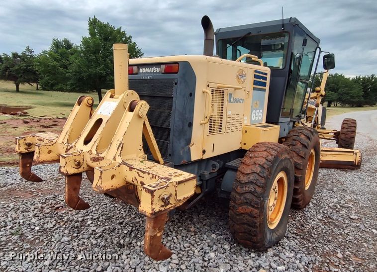 image for item LK9000 2006 Komatsu GD655-3C  motor grader