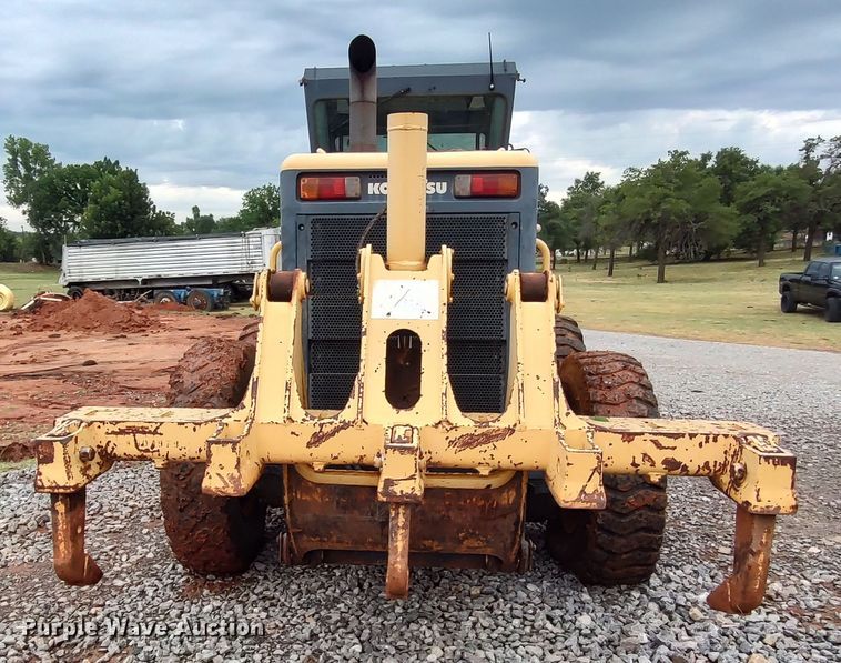 image for item LK9000 2006 Komatsu GD655-3C  motor grader