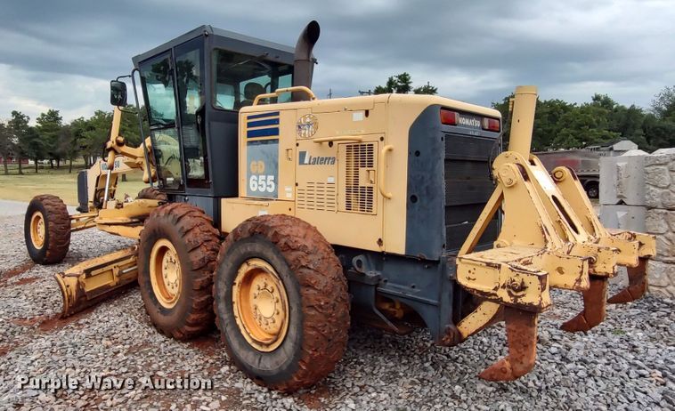 image for item LK9000 2006 Komatsu GD655-3C  motor grader