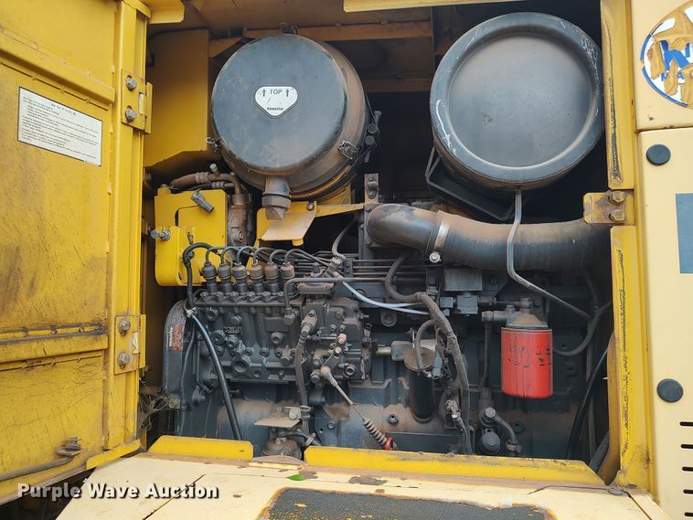 image for item LK9000 2006 Komatsu GD655-3C  motor grader