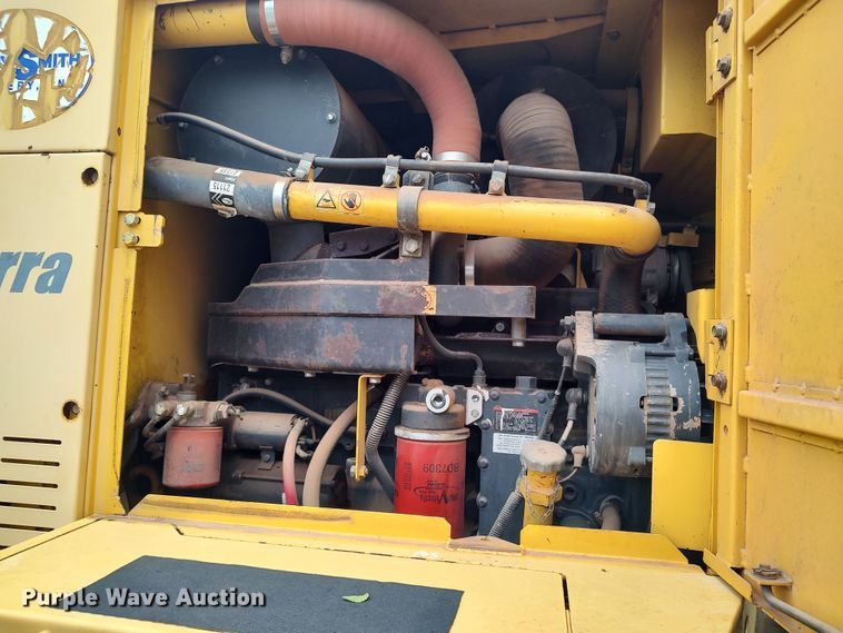 image for item LK9000 2006 Komatsu GD655-3C  motor grader