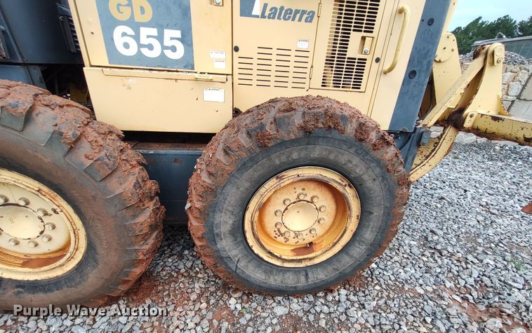 image for item LK9000 2006 Komatsu GD655-3C  motor grader