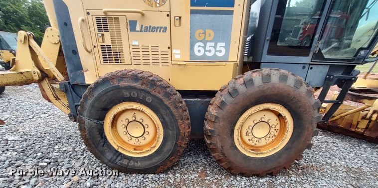 image for item LK9000 2006 Komatsu GD655-3C  motor grader