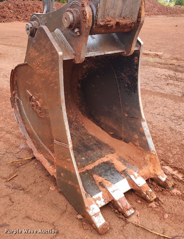 image for item LK9001 2007 John Deere 350D  excavator