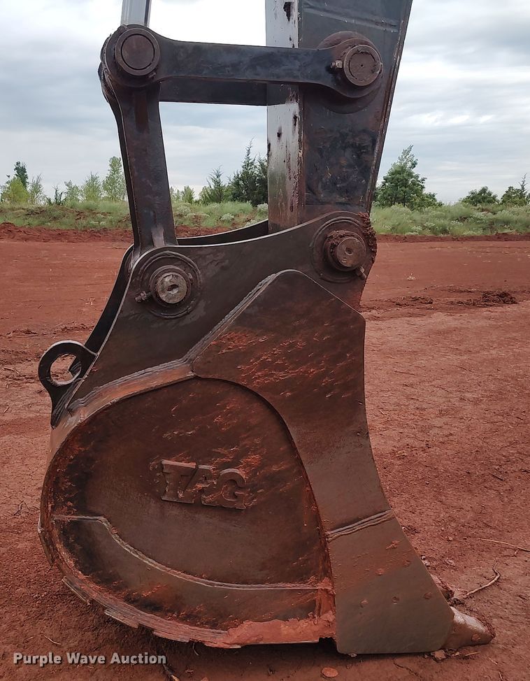 image for item LK9001 2007 John Deere 350D  excavator