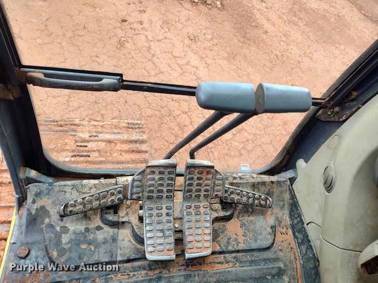 image for item LK9001 2007 John Deere 350D  excavator