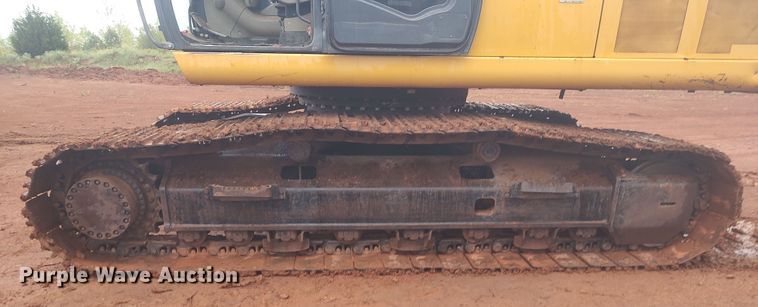 image for item LK9001 2007 John Deere 350D  excavator