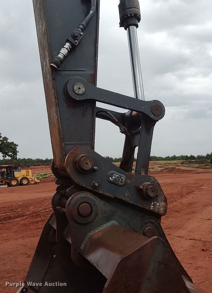 image for item LK9002 2013 John Deere 350G  excavator