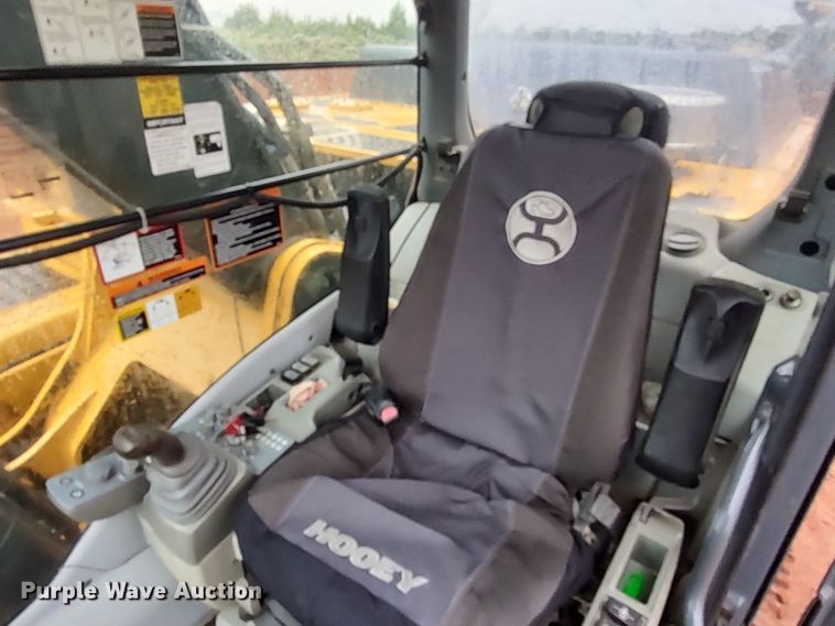 image for item LK9002 2013 John Deere 350G  excavator