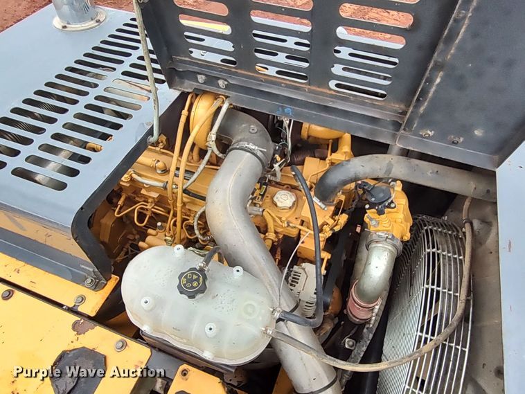 image for item LK9002 2013 John Deere 350G  excavator