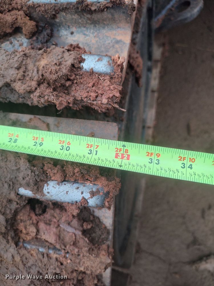 image for item LK9002 2013 John Deere 350G  excavator