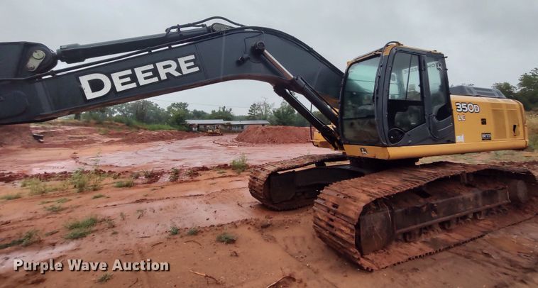 image for item LK9003 2006 John Deere 350DLC  excavator