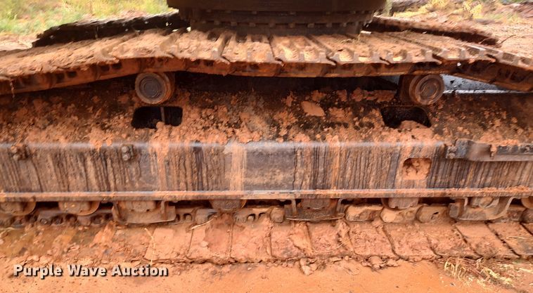 image for item LK9003 2006 John Deere 350DLC  excavator