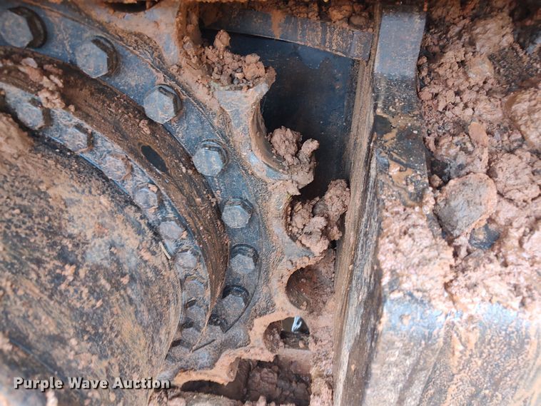 image for item LK9003 2006 John Deere 350DLC  excavator