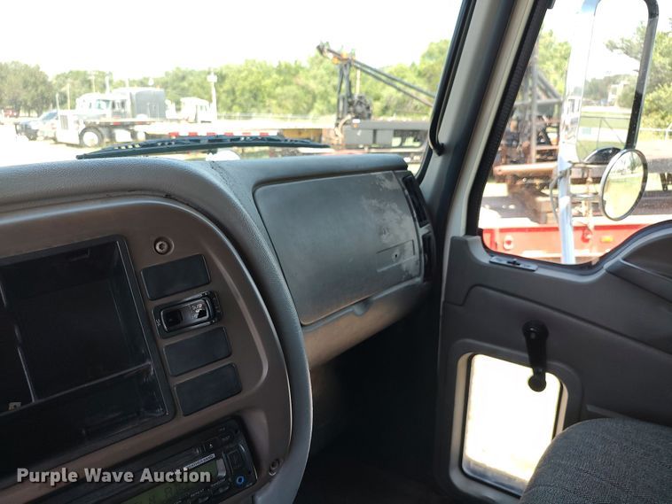 image for item LK9024 2007 Mack CXN612  dump truck