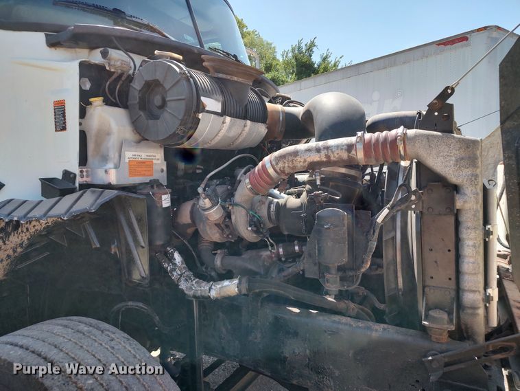 image for item LK9024 2007 Mack CXN612  dump truck