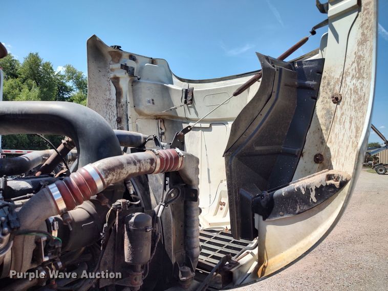 image for item LK9024 2007 Mack CXN612  dump truck