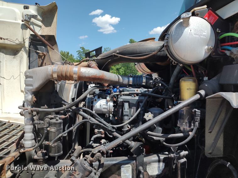 image for item LK9024 2007 Mack CXN612  dump truck