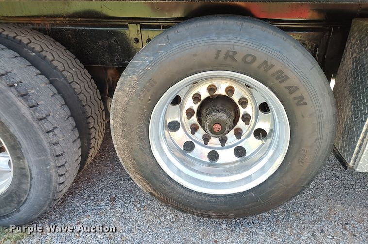 image for item LK9024 2007 Mack CXN612  dump truck