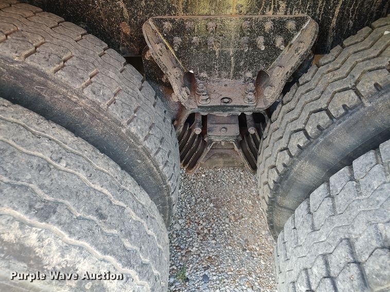 image for item LK9024 2007 Mack CXN612  dump truck