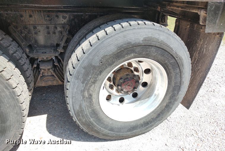 image for item LK9024 2007 Mack CXN612  dump truck