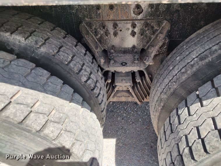 image for item LK9024 2007 Mack CXN612  dump truck