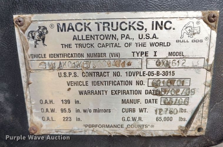 image for item LK9024 2007 Mack CXN612  dump truck