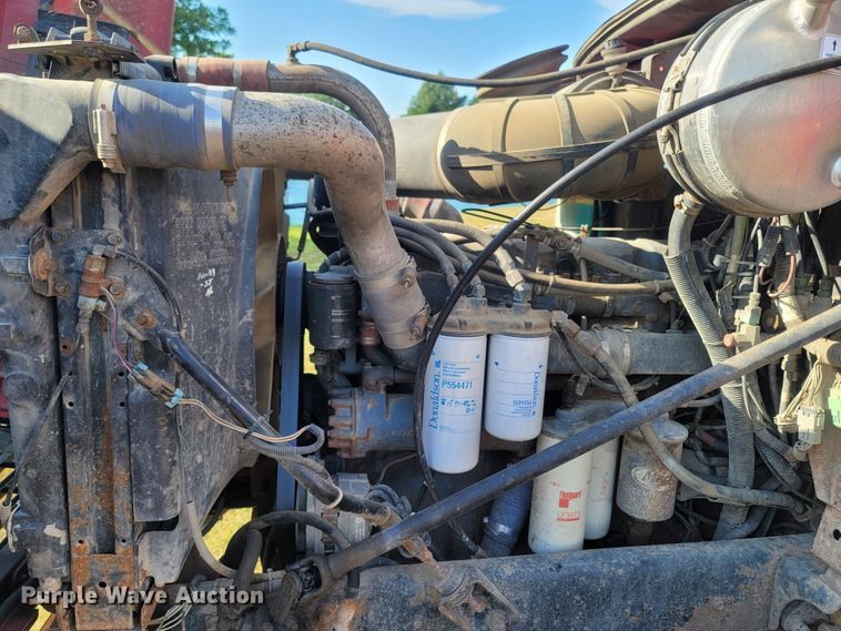 image for item LM9545 1998 Mack CH600  semi truck