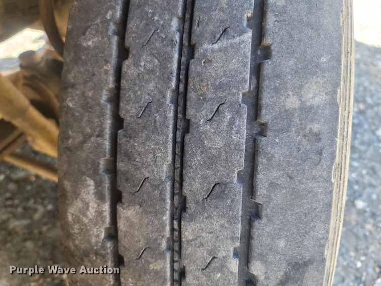 image for item LM9545 1998 Mack CH600  semi truck