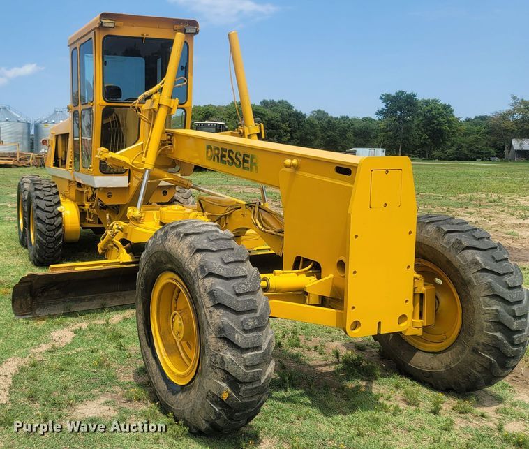 image for item LM9576 1987 Dresser A500E  motor grader