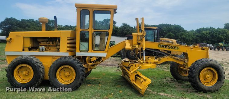 image for item LM9576 1987 Dresser A500E  motor grader