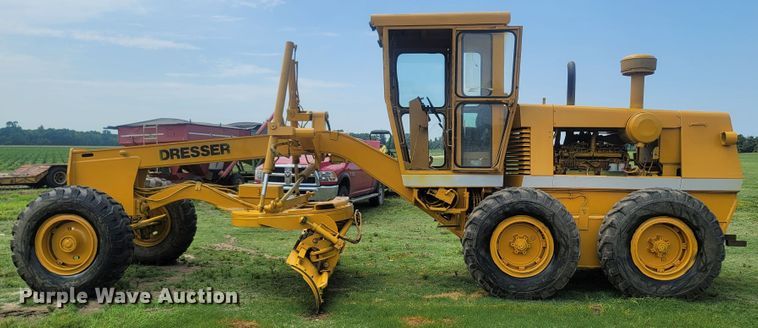 image for item LM9576 1987 Dresser A500E  motor grader