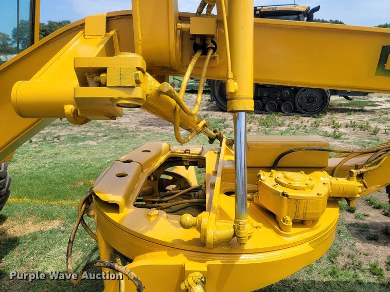 image for item LM9576 1987 Dresser A500E  motor grader