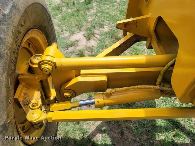 image for item LM9576 1987 Dresser A500E  motor grader