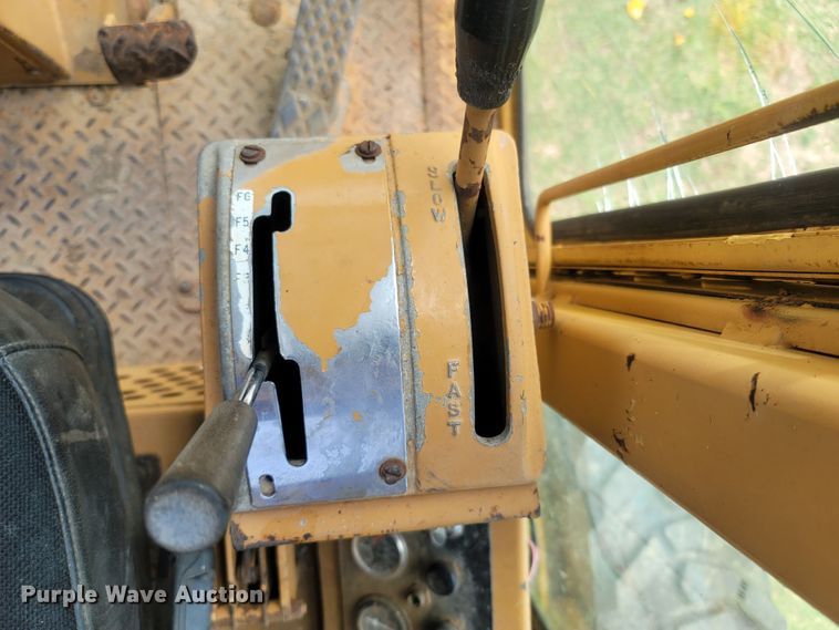 image for item LM9576 1987 Dresser A500E  motor grader