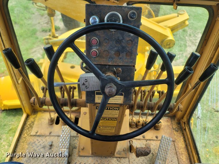 image for item LM9576 1987 Dresser A500E  motor grader