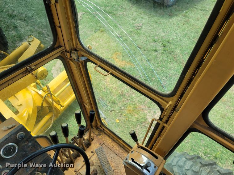 image for item LM9576 1987 Dresser A500E  motor grader