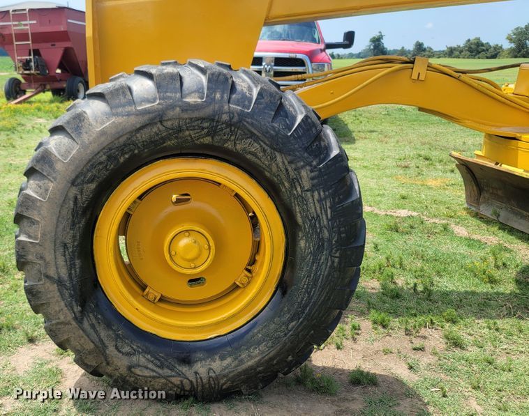 image for item LM9576 1987 Dresser A500E  motor grader