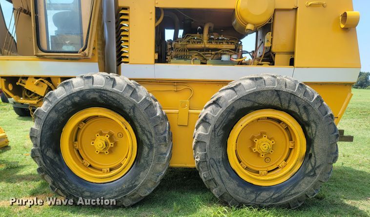 image for item LM9576 1987 Dresser A500E  motor grader