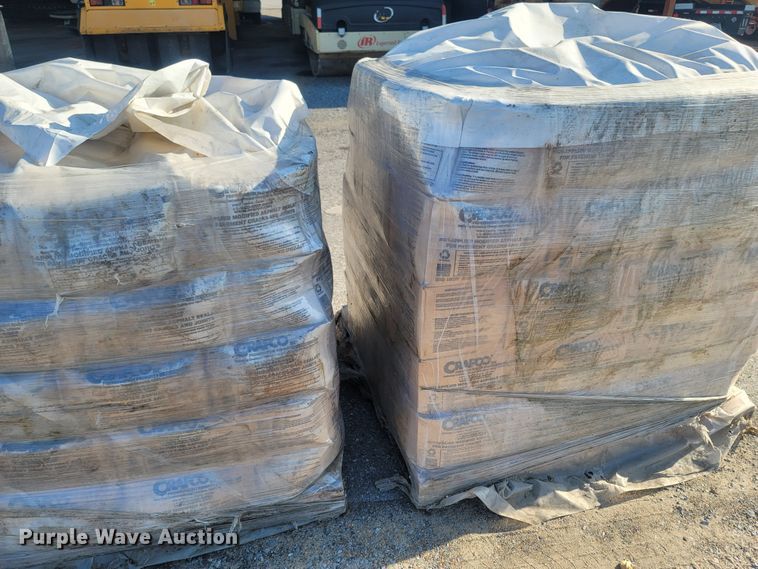 image for item LM9578 Crafco RoadSaver 515  sealant