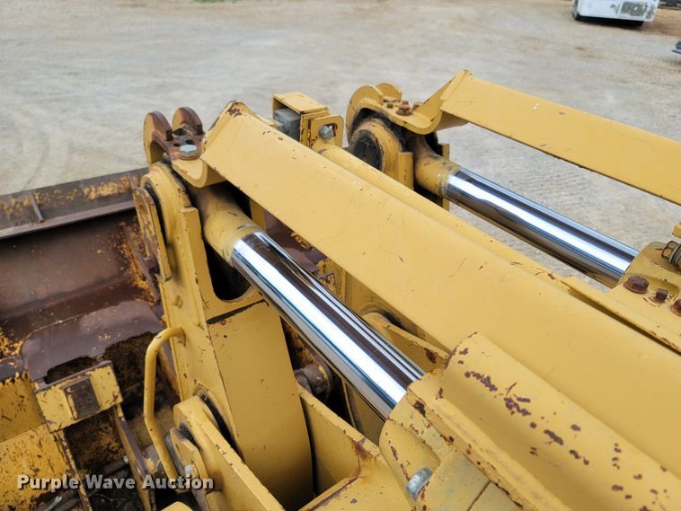 image for item LM9586 2005 Caterpillar 973C  track loader