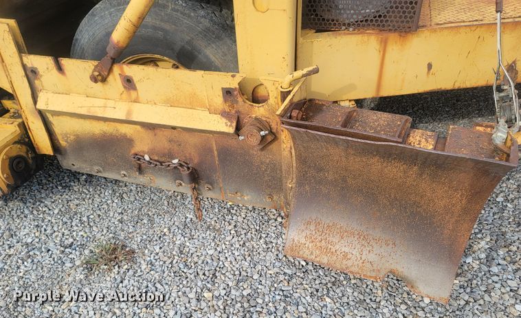 image for item LM9598 Blaw-Knox RW-195  road widener