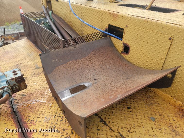 image for item LM9598 Blaw-Knox RW-195  road widener