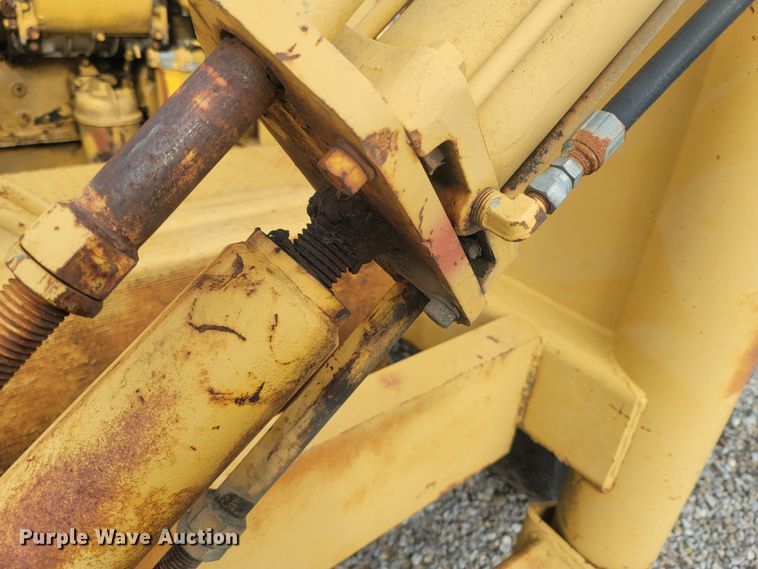 image for item LM9598 Blaw-Knox RW-195  road widener