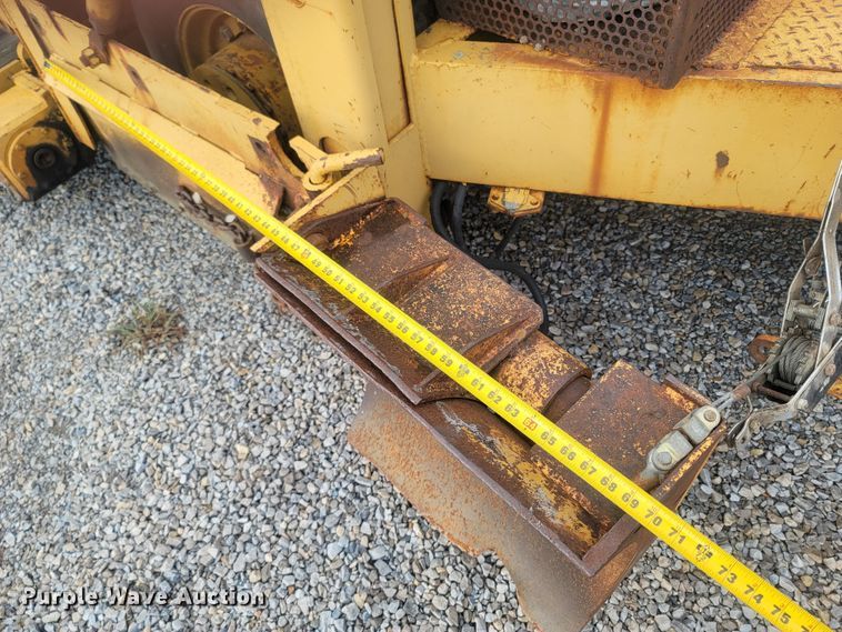 image for item LM9598 Blaw-Knox RW-195  road widener