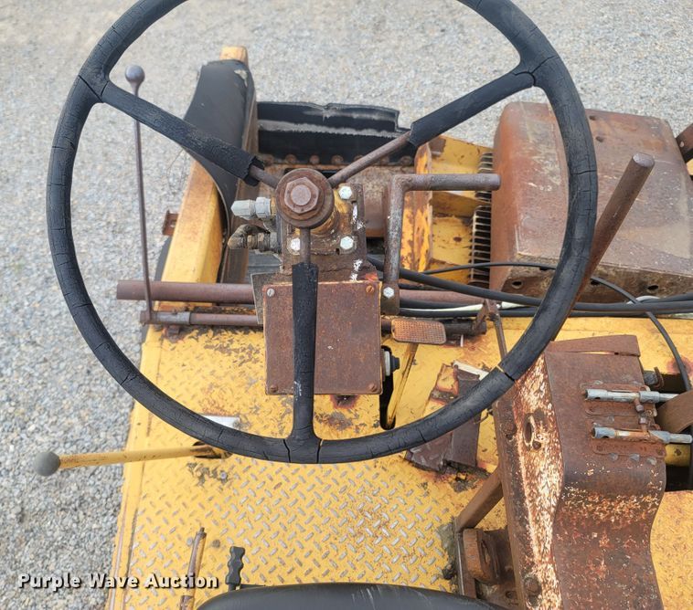 image for item LM9598 Blaw-Knox RW-195  road widener