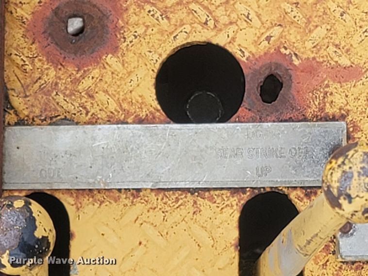 image for item LM9598 Blaw-Knox RW-195  road widener